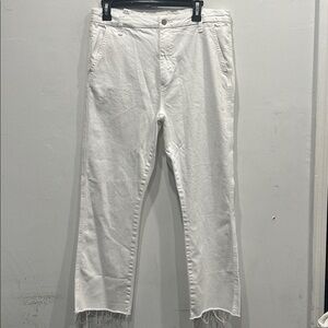 Joe’s Jeans the Blake raw hem high waist cropped wide leg white jeans size 31